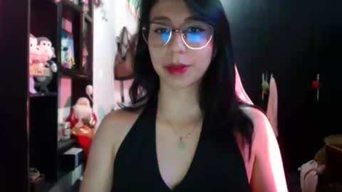 Kateeen18 online show from May 4, 5:33 am