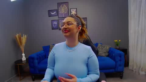 Kate online show from December 3, 6:17 pm