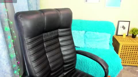 Katherine online show from September 18, 4:05 pm