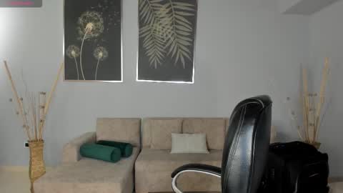 Kate Stonne online show from December 23, 2:37 am