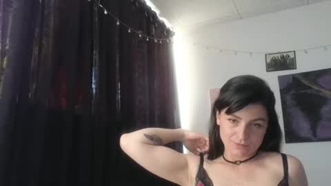 katalina online show from January 9, 9:05 pm