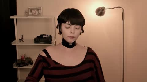 katsuro online show from October 31, 9:41 pm