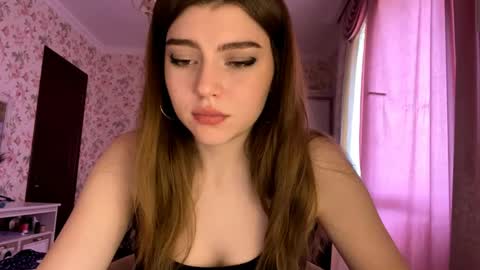 Molly online show from May 13, 10:21 am