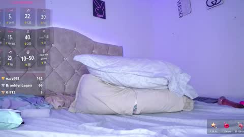 Snapshot of kattycurvy_ chatting on October 18, 1:41 am katty peach  online show from October 18, 1:41 am