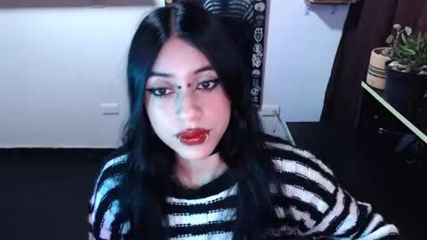 Snapshot of kattze chatting on February 17, 3:25 am online show from February 17, 3:25 am