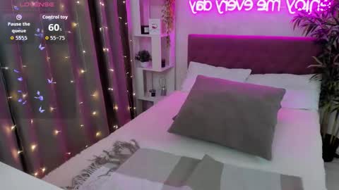 Kate online show from November 7, 6:52 am