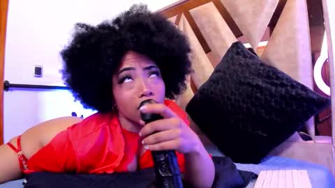 katyortiz online show from February 7, 11:47 am