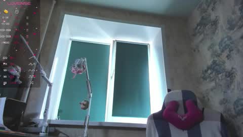 Kira-chan  online show from September 19, 9:19 am