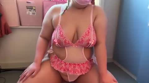 KawaiiAsianBBW online show from March 5, 1:39 pm