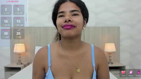   online show from November 14, 11:32 am