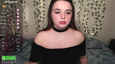 Snapshot of kayacherry chatting on January 25, 6:32 pm Alice online show from January 25, 6:32 pm