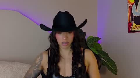 KAYLA BATISTA online show from June 25, 12:32 am