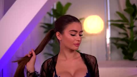 kaylabray online show from November 1, 5:11 am