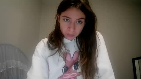 kaylaelizabeth97 online show from April 19, 8:25 am