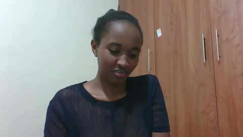 kaylar online show from April 13, 6:30 pm