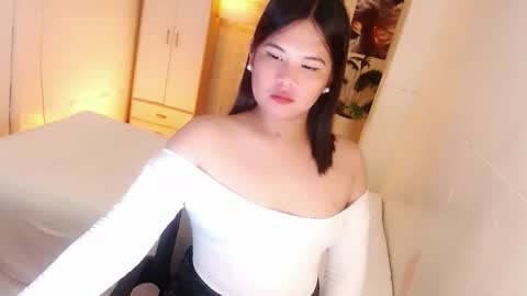 Y O U R        F U T U R E       K A Y L E E  online show from November 16, 4:18 pm