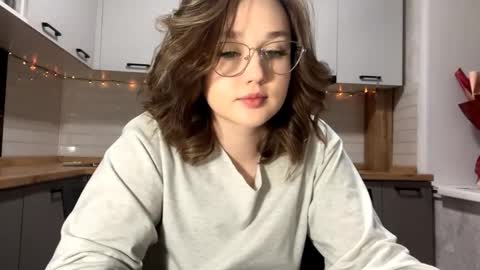 Velma online show from February 21, 11:11 am