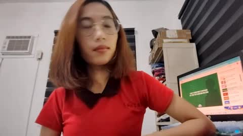 Andrea online show from April 6, 5:58 pm