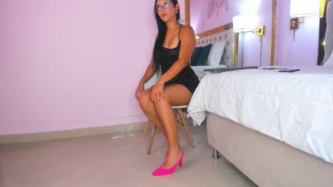 Keily online show from November 6, 12:33 pm