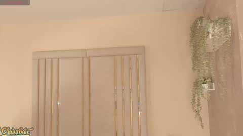 keirahartz online show from February 23, 12:37 pm