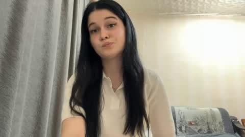 Bella online show from April 13, 3:35 pm