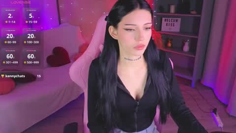 Kelly online show from April 15, 6:03 am