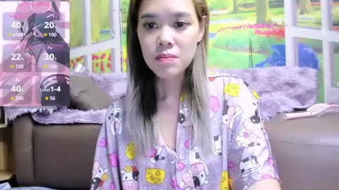 Kelly online show from October 25, 3:03 am