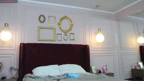 Kelly online show from September 24, 7:02 pm