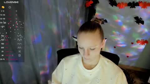 Kelly online show from October 21, 1:26 pm