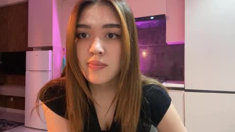 Luna online show from April 19, 5:57 pm