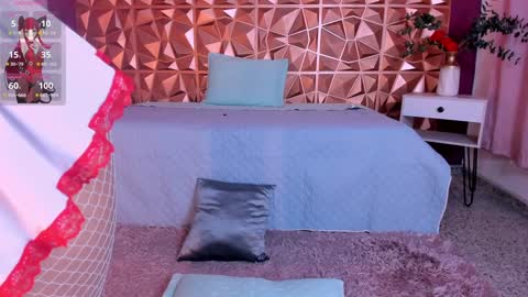 Kendall online show from January 8, 7:24 pm