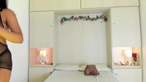 Kendal online show from February 11, 12:28 pm