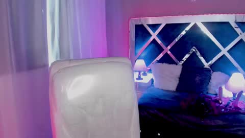 Kenzie online show from February 27, 9:04 pm