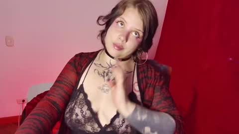 Kenzie online show from December 5, 1:36 am