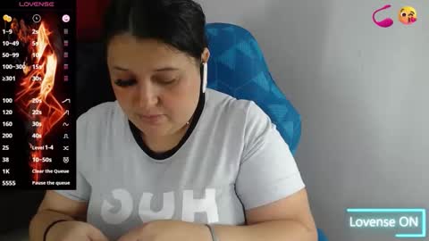 K E R L Y online show from November 9, 1:07 pm