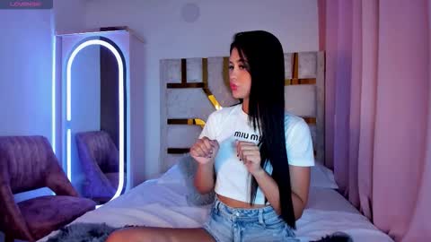Snapshot of keyla__ross chatting on October 2, 12:59 am keyla  ross online show from October 2, 12:59 am