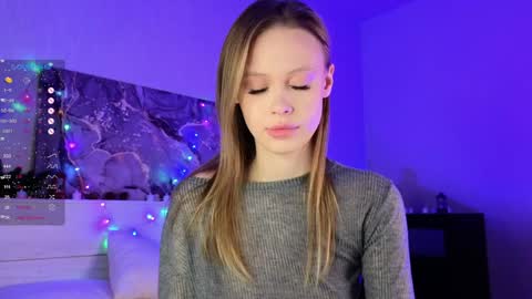 Hi Im Mary Glad to see you in my room  PVT is open online show from January 5, 11:22 pm