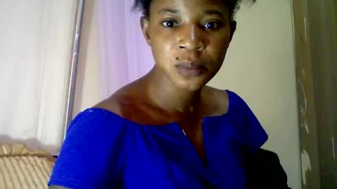 kezzia2 online show from November 17, 8:15 am