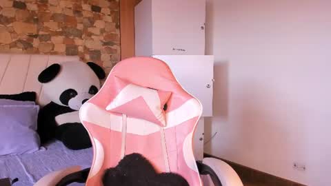 Khami online show from July 15, 9:19 pm