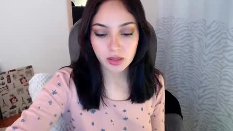 Snapshot of khal_girl chatting on February 9, 6:37 pm Liss online show from February 9, 6:37 pm