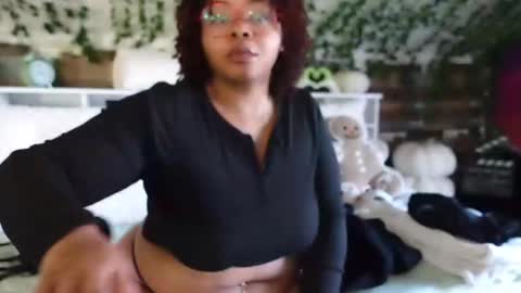 Khaya online show from March 3, 1:15 pm