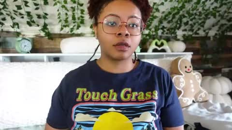 Khaya online show from March 10, 12:17 pm