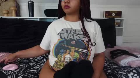 Khaya online show from November 23, 10:00 pm