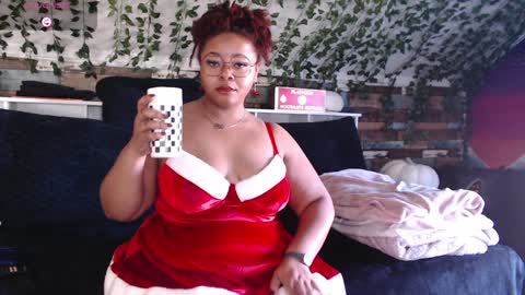 Khaya online show from December 21, 1:53 pm