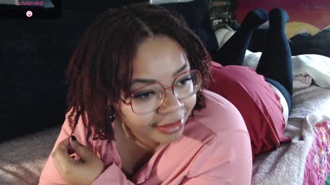 Khaya online show from December 27, 6:53 pm