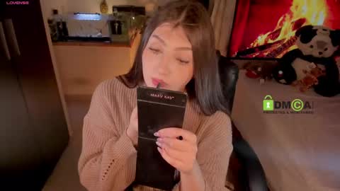 Khi.  online show from February 20, 1:57 am