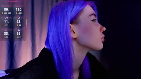 Kira online show from November 8, 9:31 pm