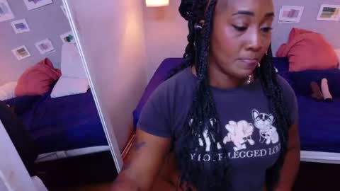 Kiara online show from June 20, 9:35 am
