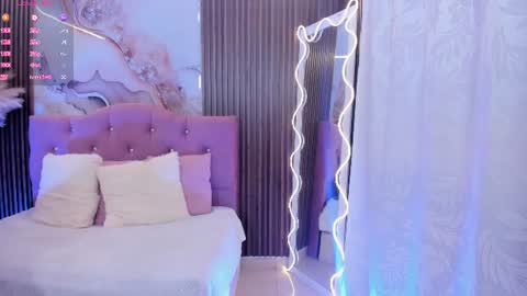 KIARA  online show from June 27, 5:30 am