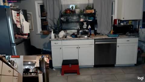 Kiersten online show from October 16, 5:32 am